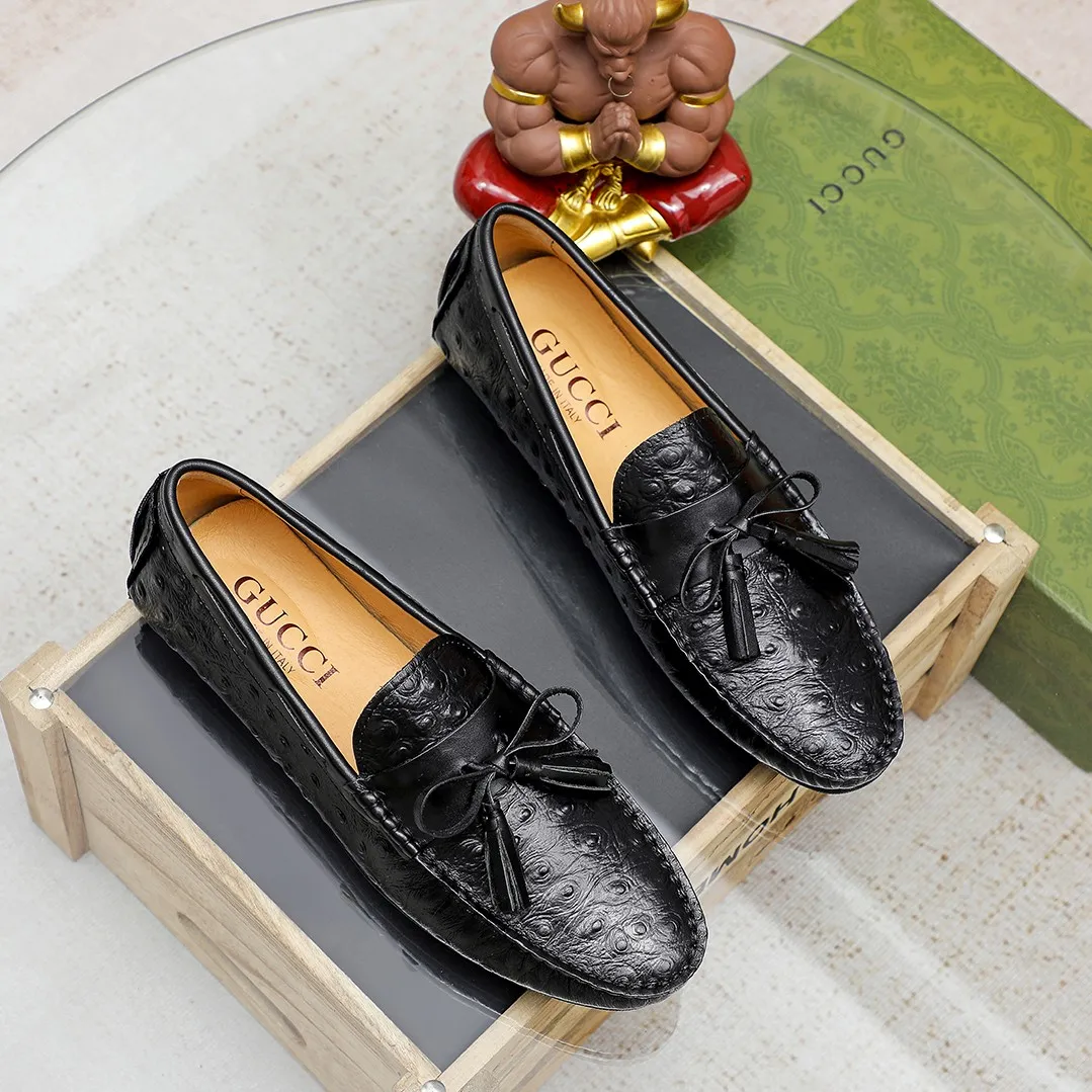 Men's shoes💰360💰🕷🕷️【 GUCCI 】Gucci's best-selling trendy men's casual slip-on shoes 🇨🇳Official website original 1:1 mold 💯Original quality, fine workmanship ☘Fashionable and versatile, perfect shape, comfortable on the feet 🍓Trendy men's recommended model, imported cowhide on the top layer 🎋High-quality pigskin lining, rubber wear-resistant and non-slip outsole, high-end atmosphere, worth owning 🍉Optional 38-44